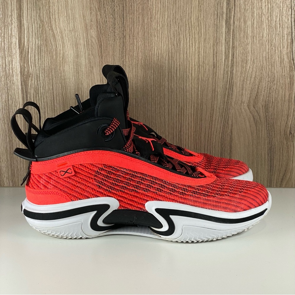 Nike Air Jordan 36 Infrared 23 Black DA9054-660 GS Size 7Y / Women’s Size 8.5